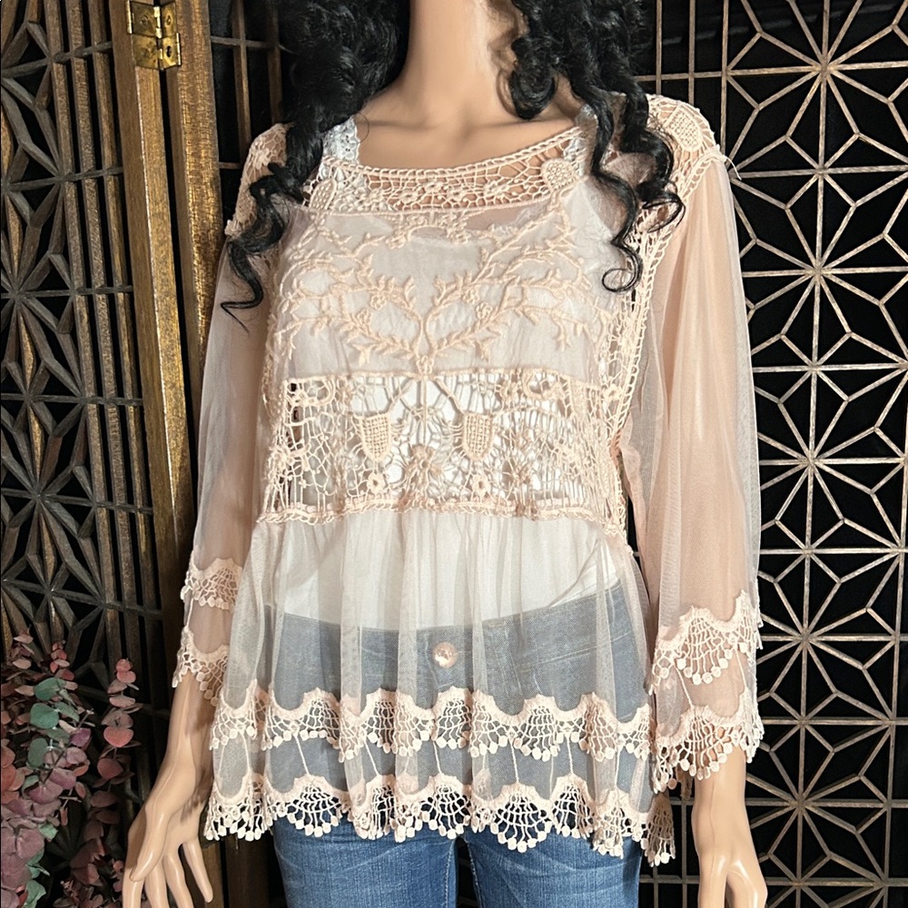 PINK MELO SHEER LACE EMBROIDERED TOP S